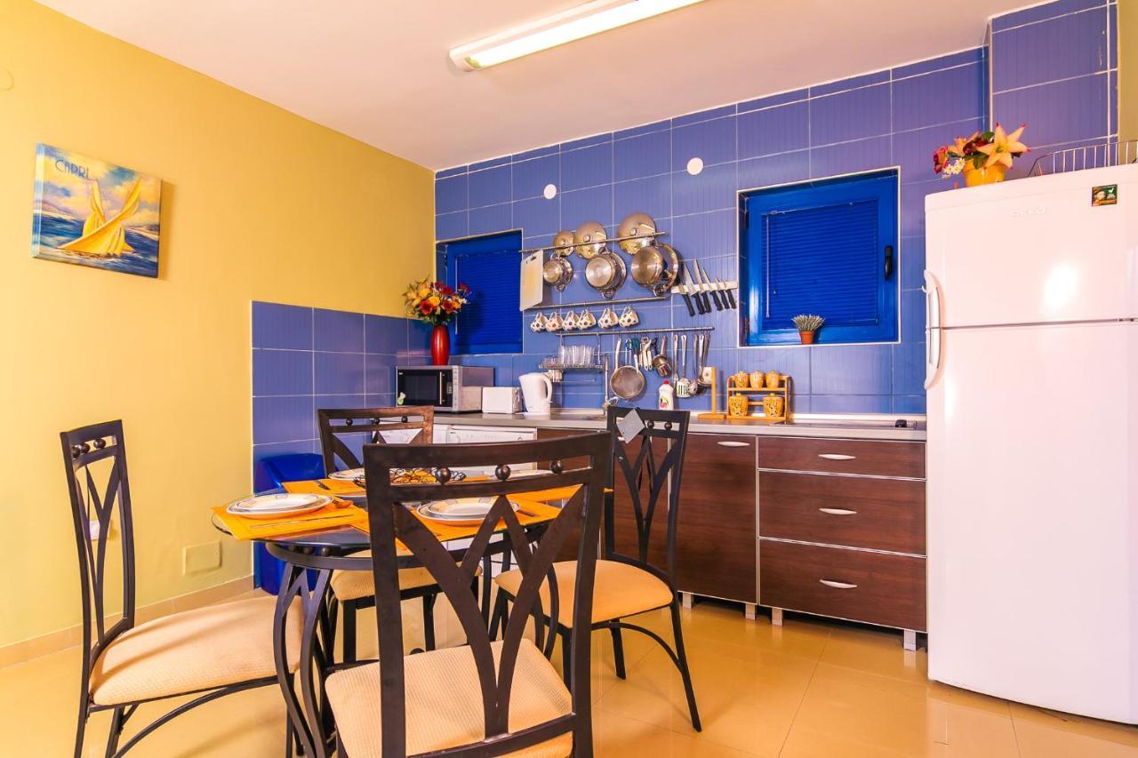Villa Sea-N-Sun, 7 Bedrooms & Pool, Nearby Portonovi Marina. Ðenovići Eksteriør billede